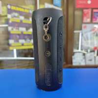 JBL Flip 4