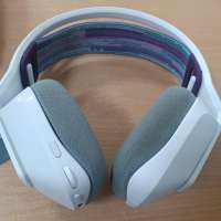 Logitech G733