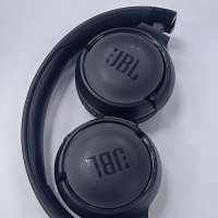 JBL Tune 520BT