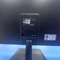 LG Flatron E1942C