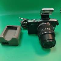 Olympus PEN Mini E-PM1 kit с СЗУ