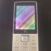 Fly TS112 три сим карты
