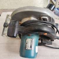 Makita 5705R