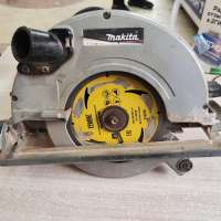 Makita 5705R