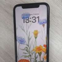 Apple iPhone XR 64GB