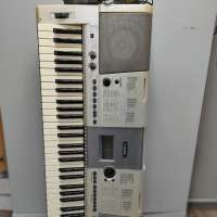 Yamaha PSR-E403