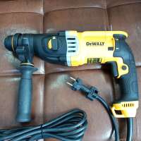 DeWALT D25143K