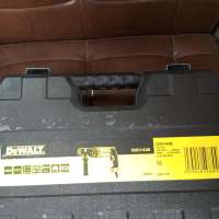 DeWALT D25143K