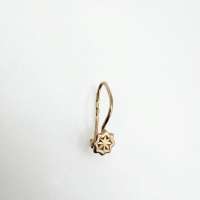 Серьга одна золото 585 0,52g, вес изделия 0.52g