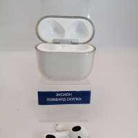 Apple AirPods 4 ANC