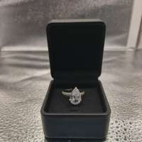 Кольцо серебро 925 3,81g, вес изделия 4.59g, размер 18, 30 камней и более