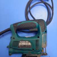 Makita 4327