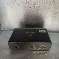 Behringer U-Phoria UMC202HD
