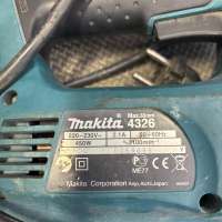 Makita 4326