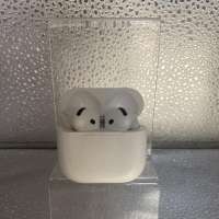Apple AirPods 4 ANC