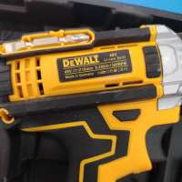 Реплика DeWALT с СЗУ