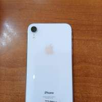 Apple iPhone XR 64GB
