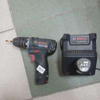 Bosch GSR 12V-15 с СЗУ