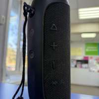 JBL Flip 4