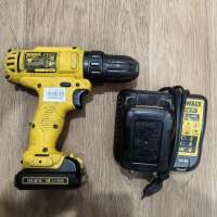 DeWALT DCD700 с СЗУ