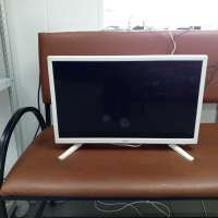 DEXP F22D7200E/W