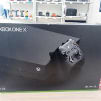 Microsoft Xbox One X 1TB
