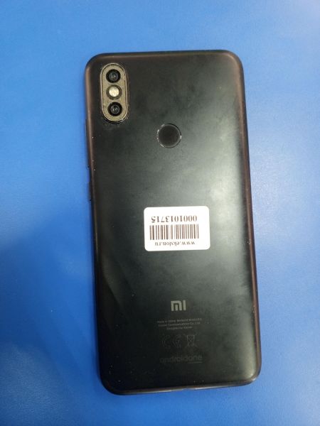 Купить Xiaomi Mi A2 4/64GB (M1804D2SG) Duos в Ангарск за 2399 руб.