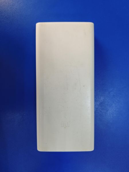 Купить Xiaomi Mi Power Bank 2C 20000 (PLM06ZM) (20000 mAh) в Ангарск за 550 руб.