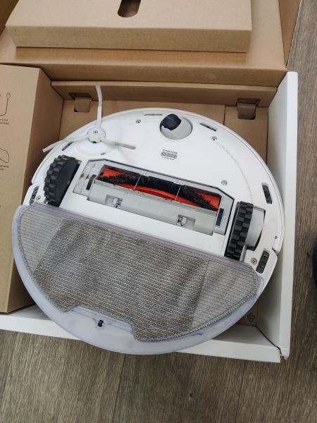 Купить Xiaomi Mi Robot Vacuum-Mop 2 Pro (MJST1SHW) с СЗУ в Ангарск за 11950 руб.