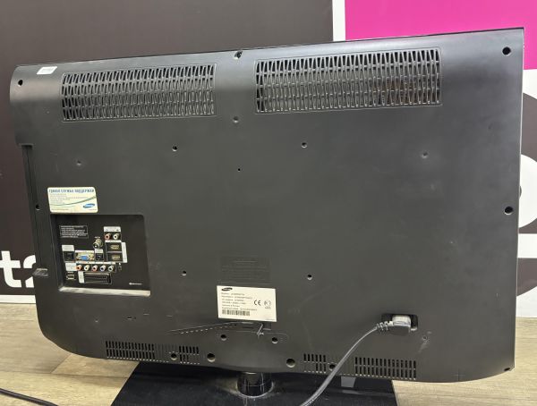 Купить Samsung LE32B530P7W в Ангарск за 7750 руб.