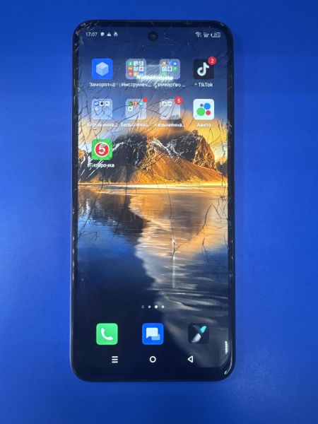 Купить Infinix Hot 30 Play 8/128GB (X6835B) Duos в Ангарск за 3200 руб.