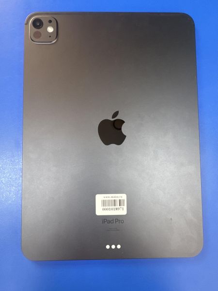 Купить Apple iPad Pro 7 2024 M4 256GB (A2836) (без SIM) в Ангарск за 72150 руб.