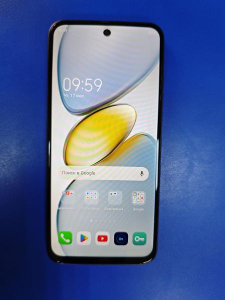 Купить TECNO Spark Go 1 4/64GB (KL4) Duos в Ангарск за 4300 руб.