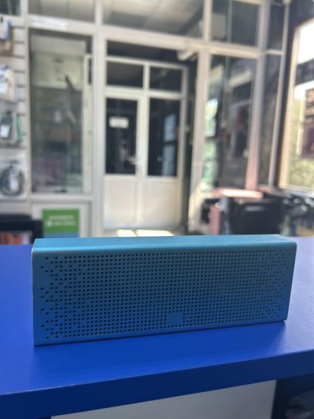 Купить Xiaomi Mi Bluetooth Speaker (MDZ-26-DA) в Ангарск за 900 руб.