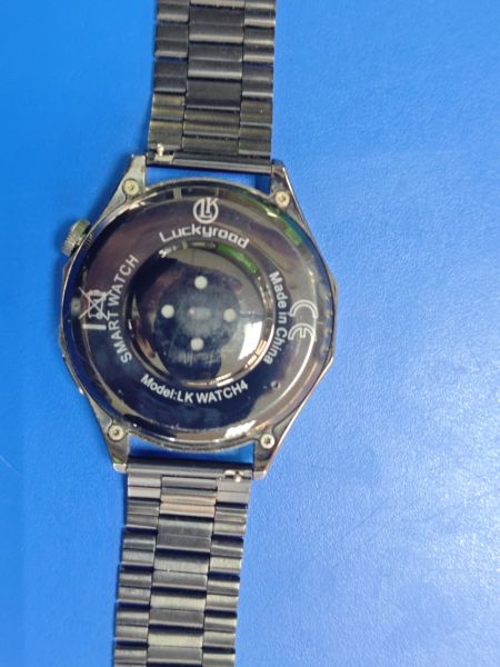 Купить Luckyroad LK Watch4 с СЗУ в Ангарск за 1100 руб.