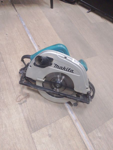 Купить Makita 5704R в Ангарск за 4200 руб.