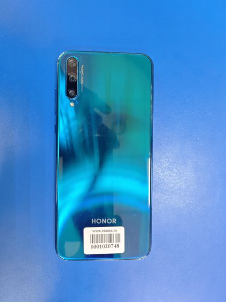 Купить Honor 30i 4/128GB (LRA-LX1) Duos в Ангарск за 5500 руб.