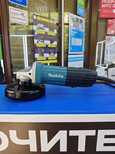 шлифмашина угловая сетевая Makita GA5034 в Ангарск