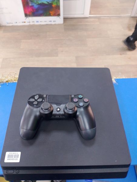 Купить Sony PlayStation 4 Slim 500GB (CUH-2006A) в Ангарск за 16300 руб.