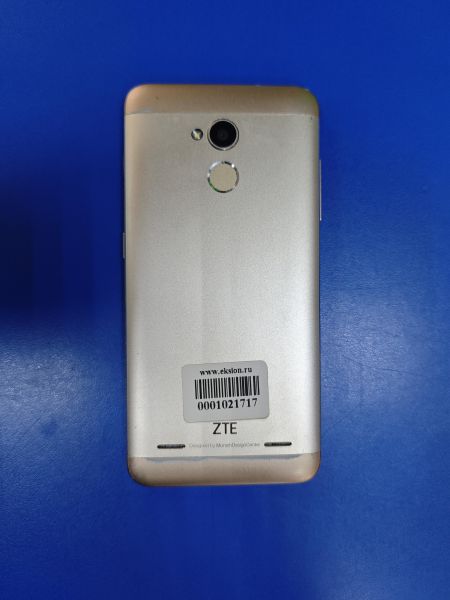 Купить ZTE Blade V7 Lite (V0720) Duos в Ангарск за 1100 руб.