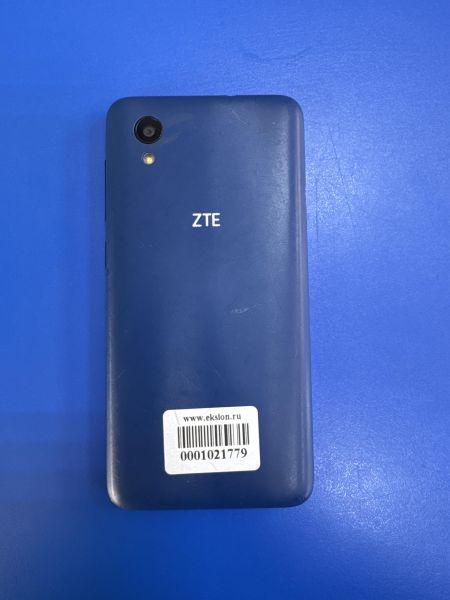 Купить ZTE Blade L8 32GB (L8RU) Duos в Ангарск за 800 руб.