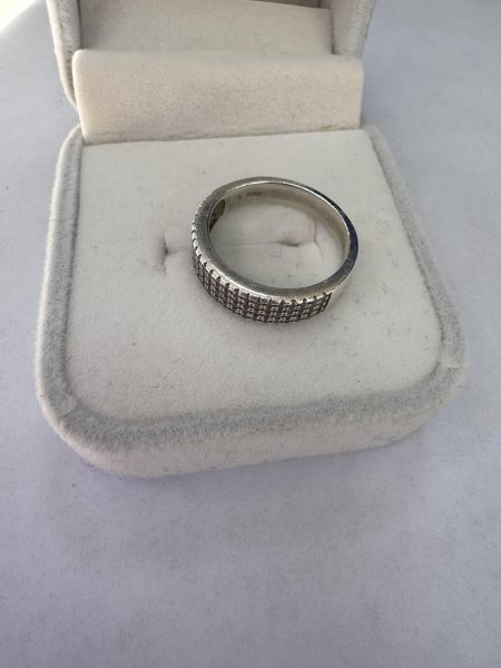 серебряное кольцо Кольцо серебро 925 3,49g, вес изделия 3.49g, размер 16.5 в Ангарск