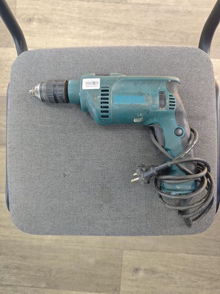 дрель и строительный миксер Makita HP1621F в Ангарск