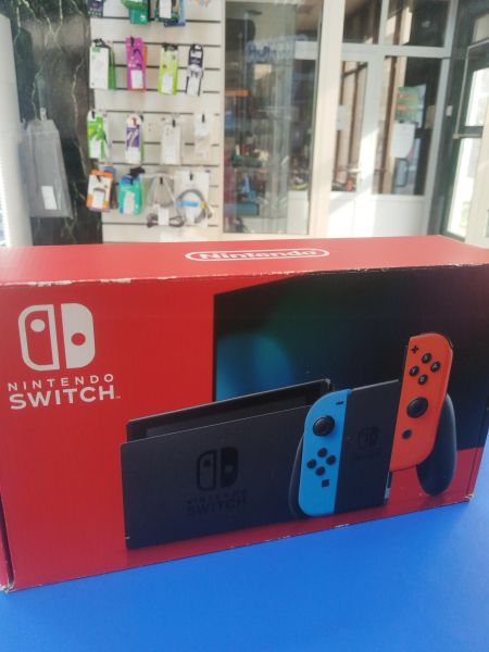 игровая приставка Nintendo Switch HAC-001(-01) в Ангарск