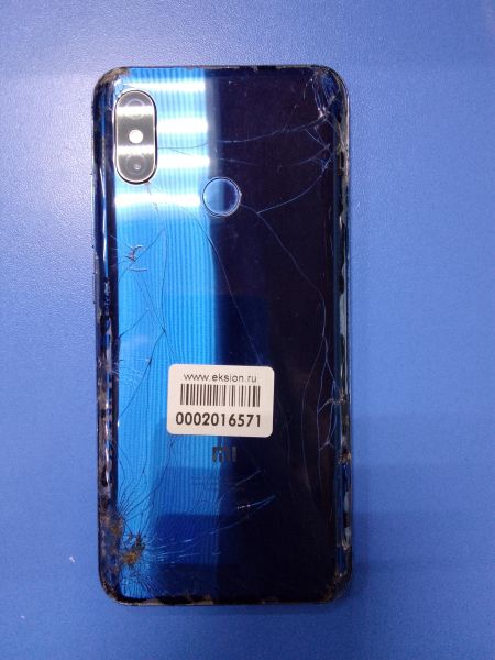 Купить Xiaomi Mi 8 6/64GB (M1803E1A) Duos в Ангарск за 3549 руб.