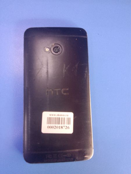 Купить HTC One M7 32GB (PN07100) в Иркутск за 1999 руб.