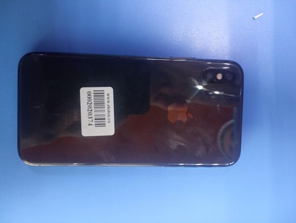 Купить Apple iPhone X 64GB в Ангарск за 11899 руб.