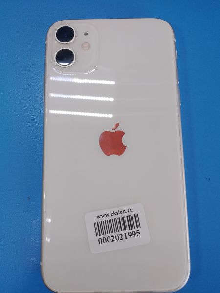 Купить Apple iPhone 11 64GB в Ангарск за 16450 руб.