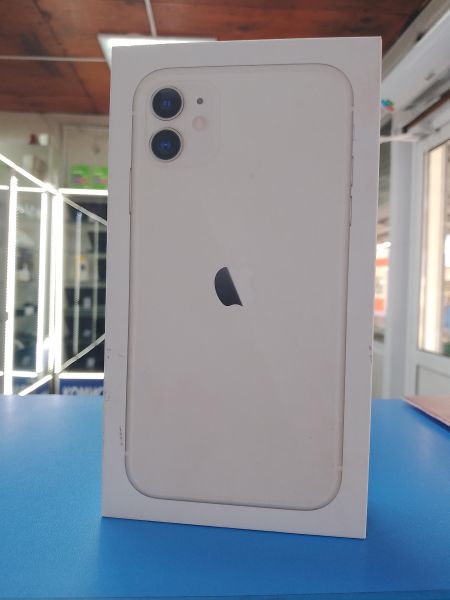 Купить Apple iPhone 11 64GB в Ангарск за 16450 руб.