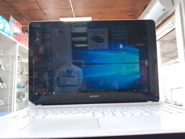 Купить Sony VAIO SVF152A29V (i3-3217U/740M/8GB/500GB) в Ангарск за 5800 руб.